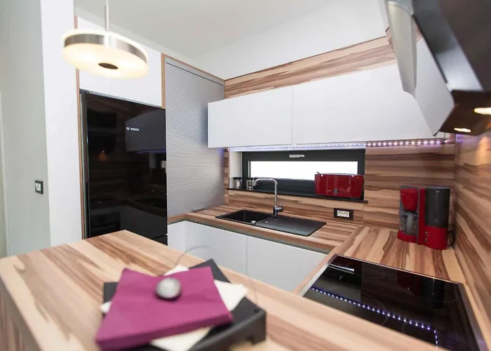 펜션 Homes In Kostelj 5424