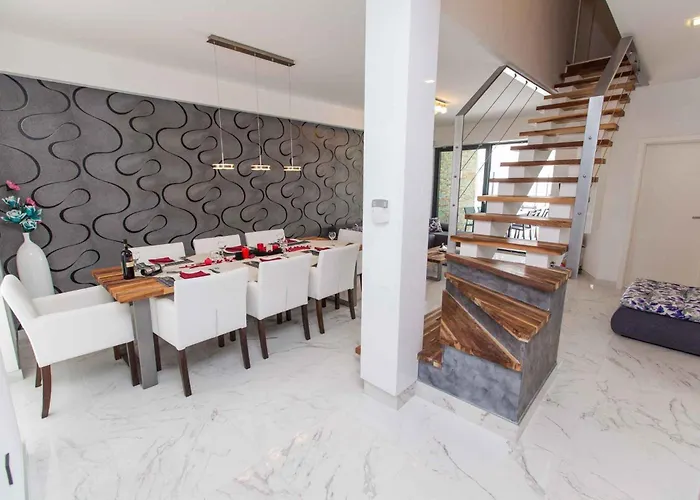 Homes In Kostelj 5424 펜션