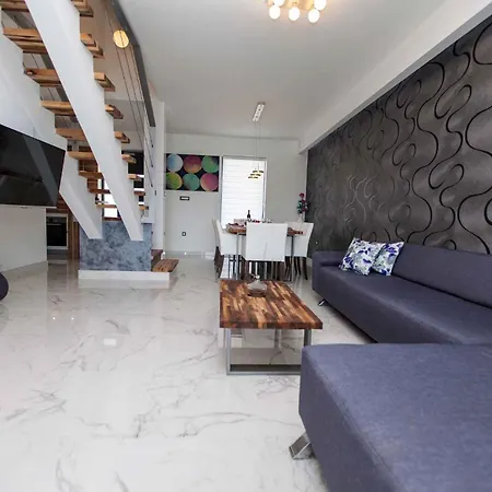 بيت للعطل Homes In Kostelj 5424 Antovo