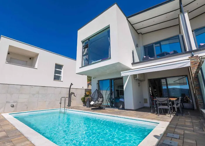 Homes In Kostelj 5424 *